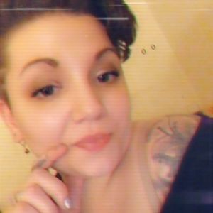 Meet your Posher, Adriana